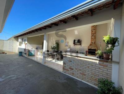 Casa para Venda, em Presidente Prudente, bairro Parque Residencial Servantes, 3 dormitrios, 3 banheiros, 1 sute, 2 vagas