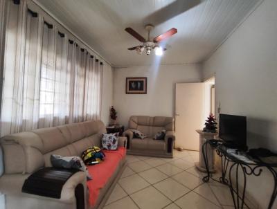 Casa para Venda, em Presidente Prudente, bairro Vila Estadio, 3 dormit�rios, 2 banheiros, 1 su�te, 3 vagas