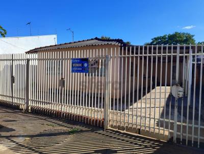 Casa para Venda, em Presidente Prudente, bairro Jardim S�o Paulo, 2 dormit�rios, 1 banheiro, 2 vagas